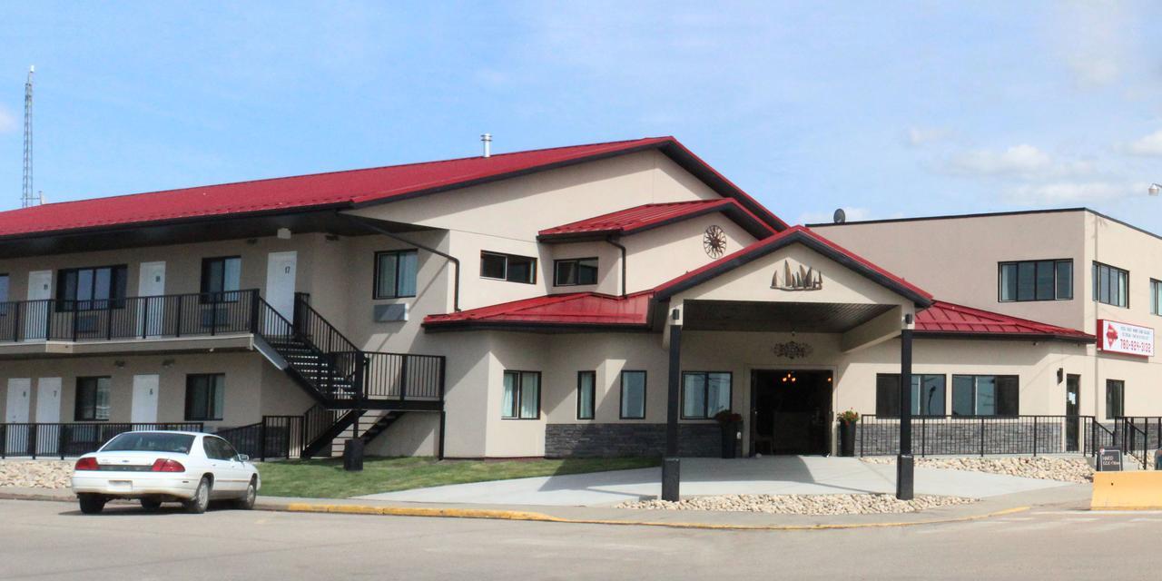 Alberta Beach Inn And Suites エクステリア 写真